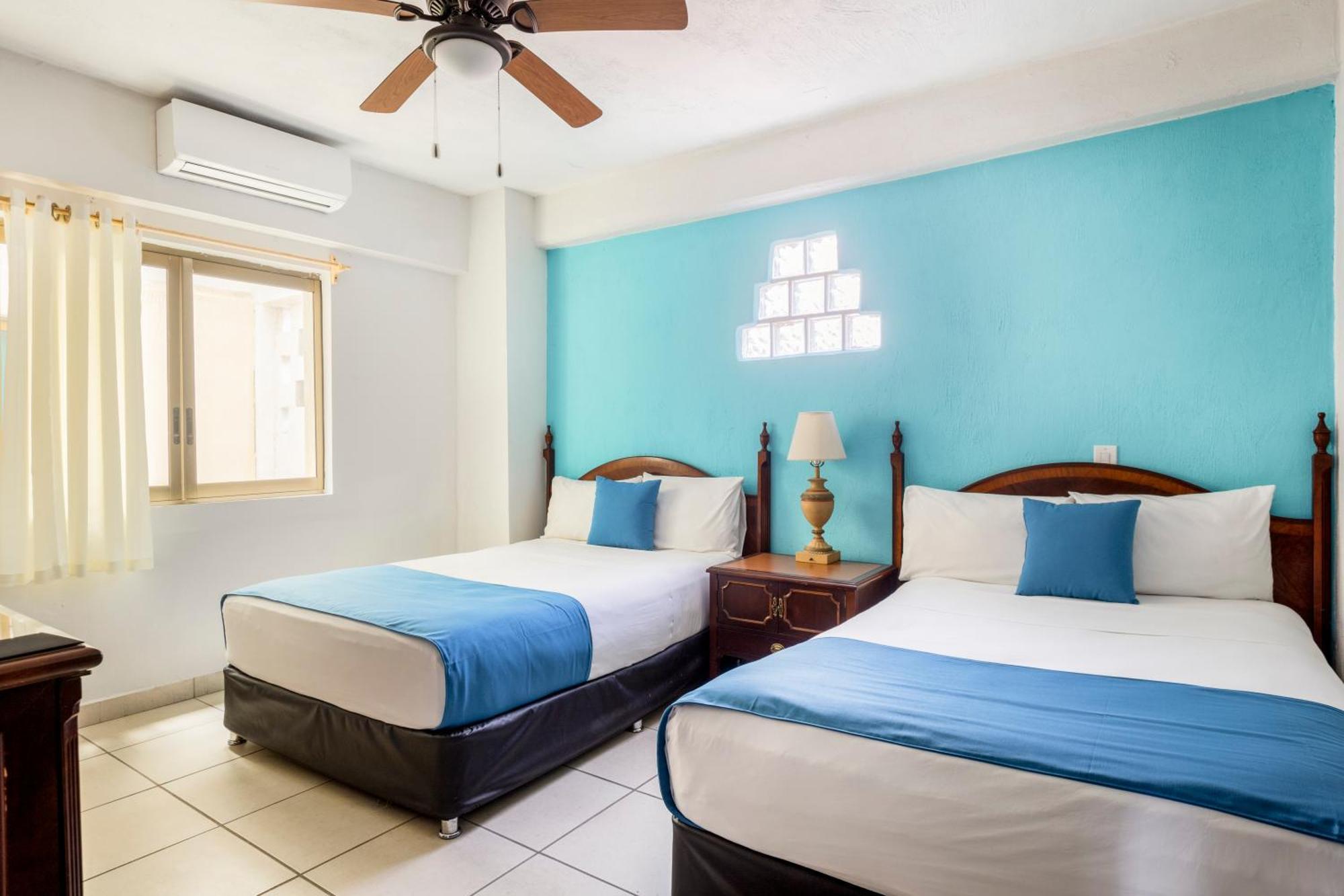 Hotel Pueblito Vallarta Puerto Vallarta Bagian luar foto