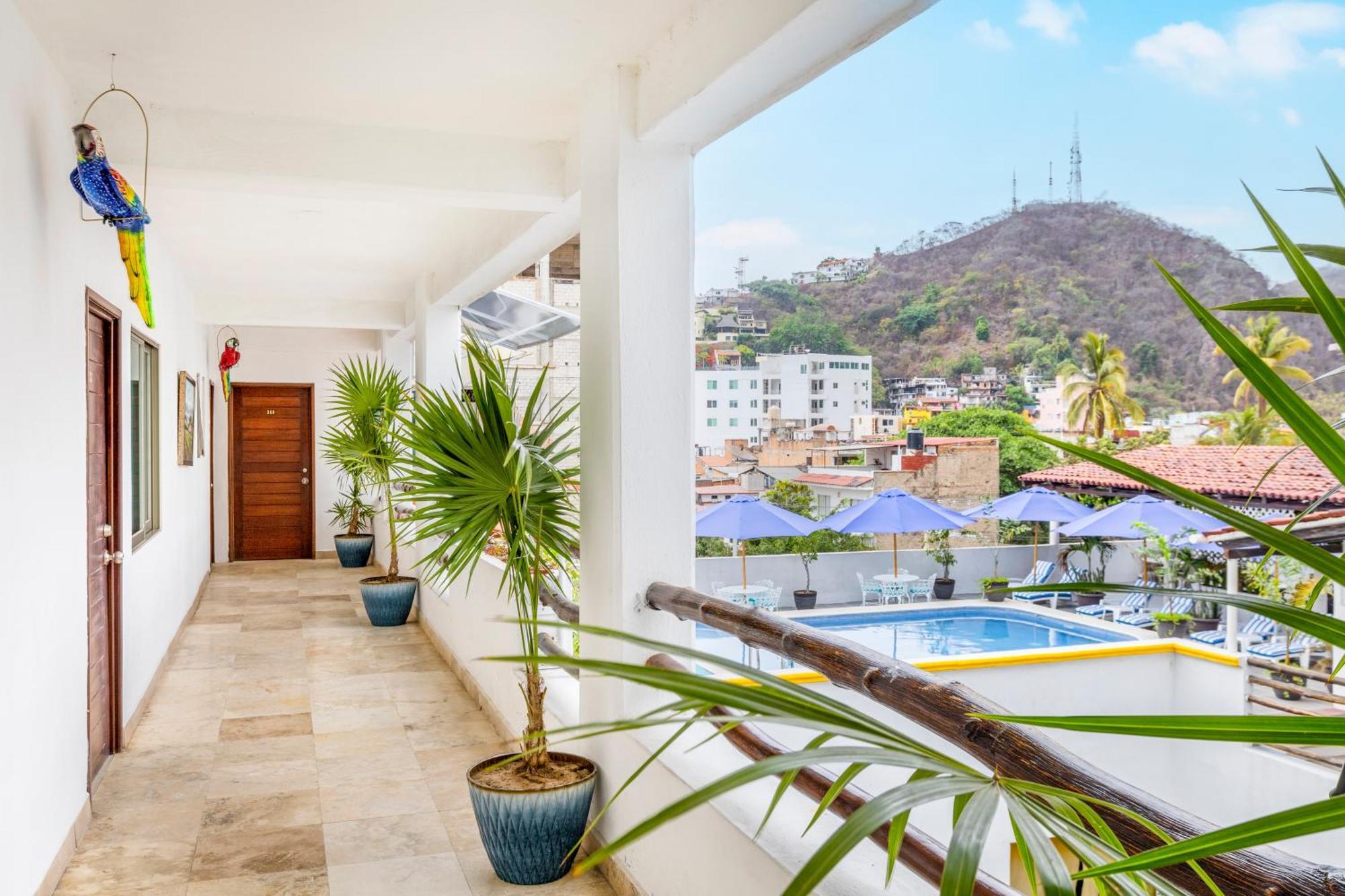 Hotel Pueblito Vallarta Puerto Vallarta Bagian luar foto